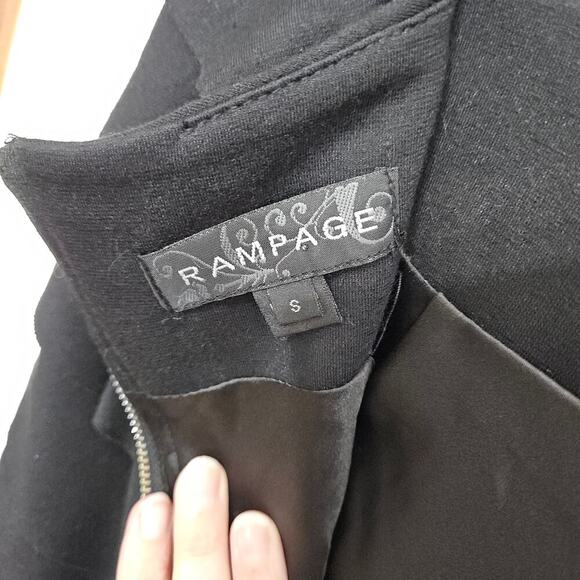 Rampage Black Tiered Scallop Ruffle Pencil Skirt Exposed Zipper Size Small - Picture 6 of 7